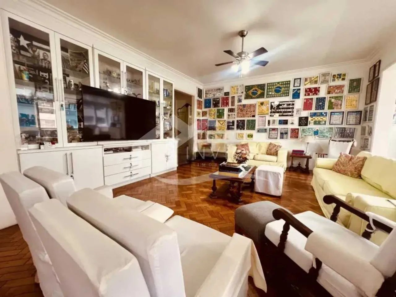 Apartamento à venda com 252m² 4 quartos e 1 vaga