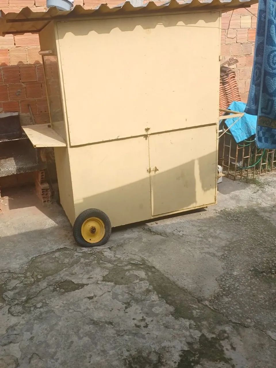 Vendo carrocinha de Lanche - Foto 3