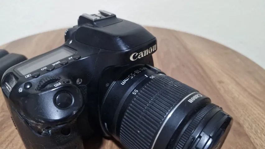 Camera Canon 80D com Lente 18-55  - Foto 3