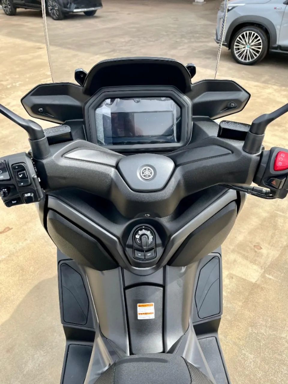 XMAX 300 CONNECTED - OFERTA RELÂMPAGO! - Foto 5