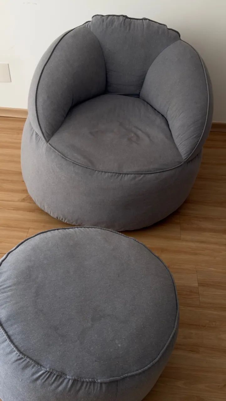 Poltrona com Puff Cinza - Conjunto Confortável e Moderno - Foto 2