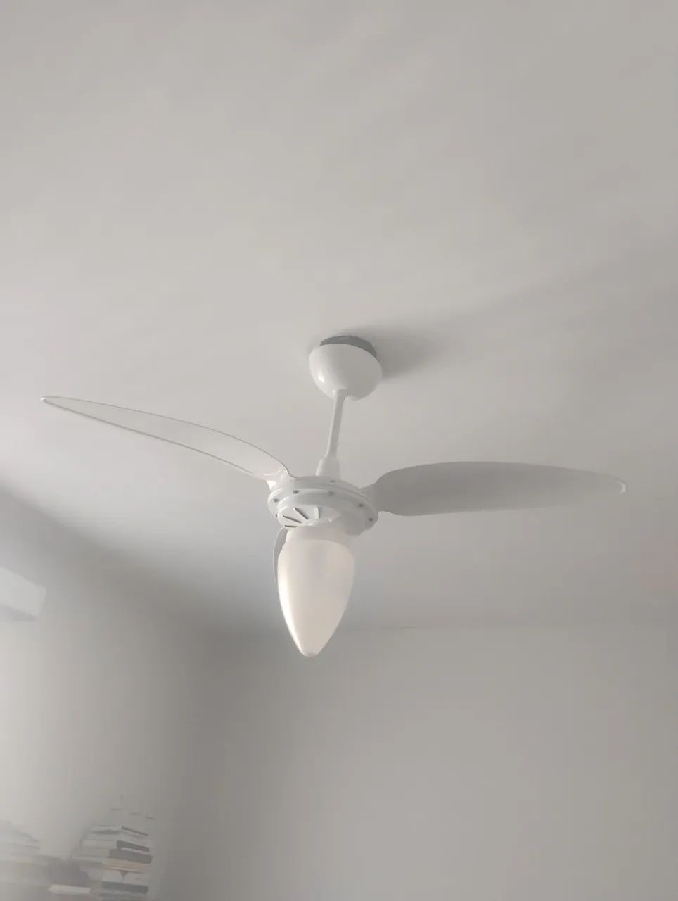 Ventilador de teto 