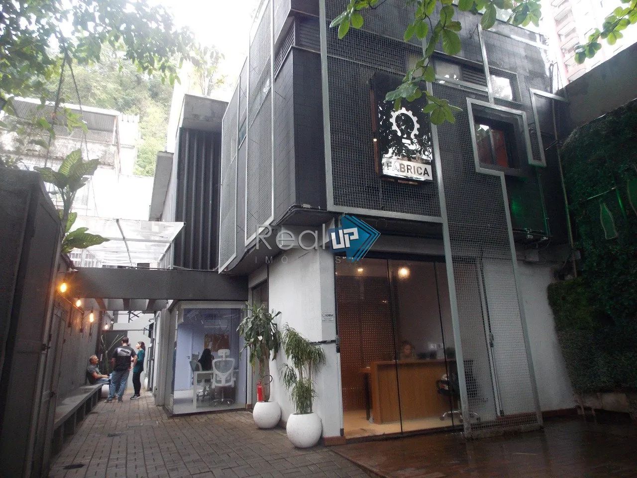 Casa Comercial em Botafogo