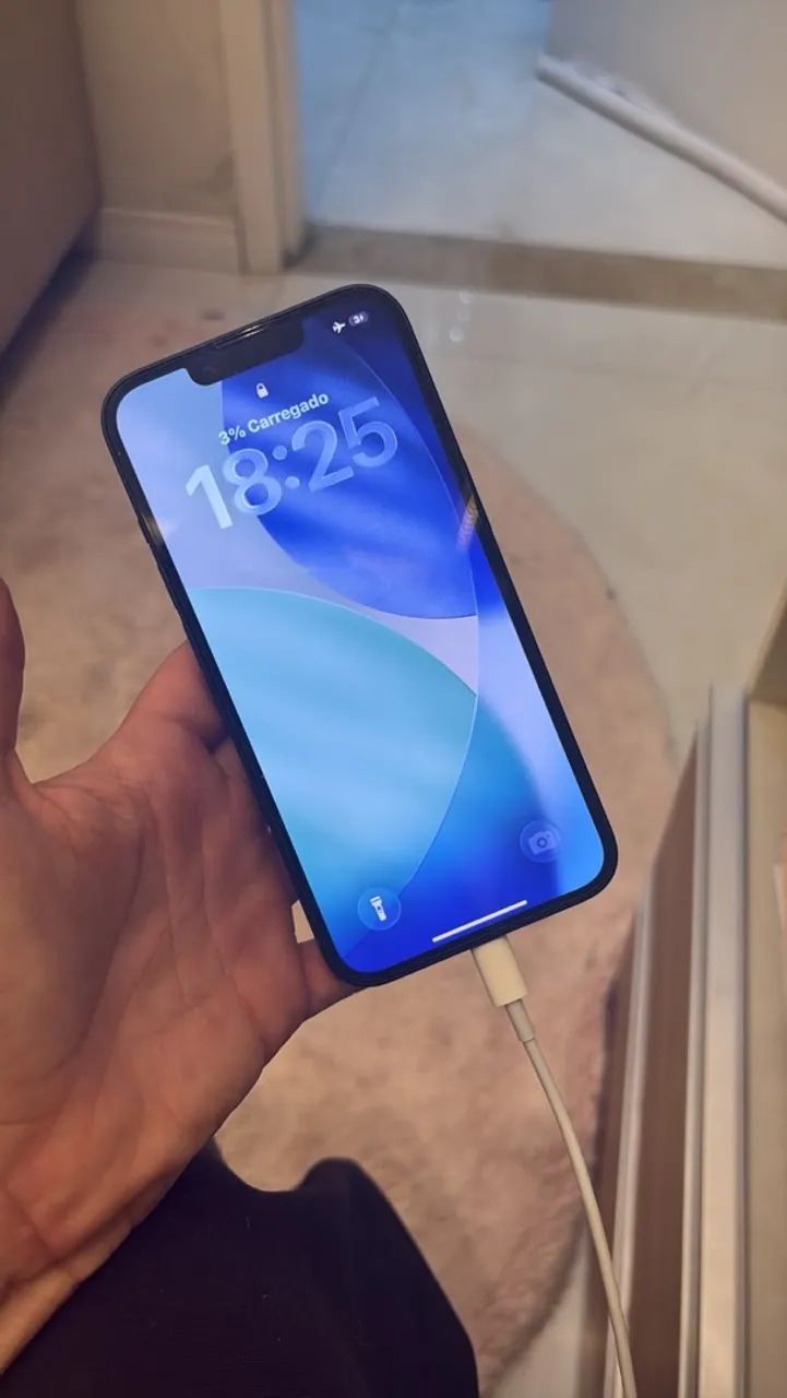 iPhone 13 