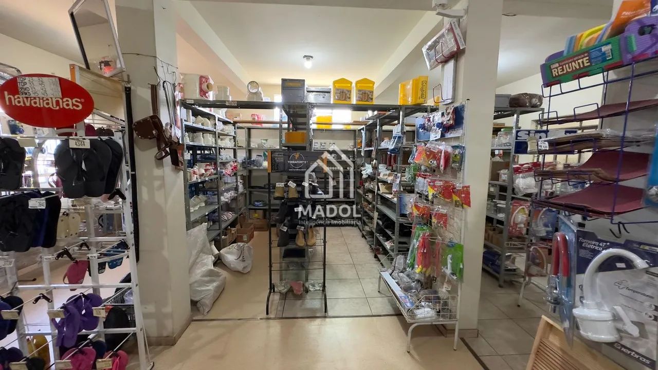 CASA COMERCIAL PARA LOCAÇÃO E VENDA NO CARÁ-CARÁ! - Foto 4