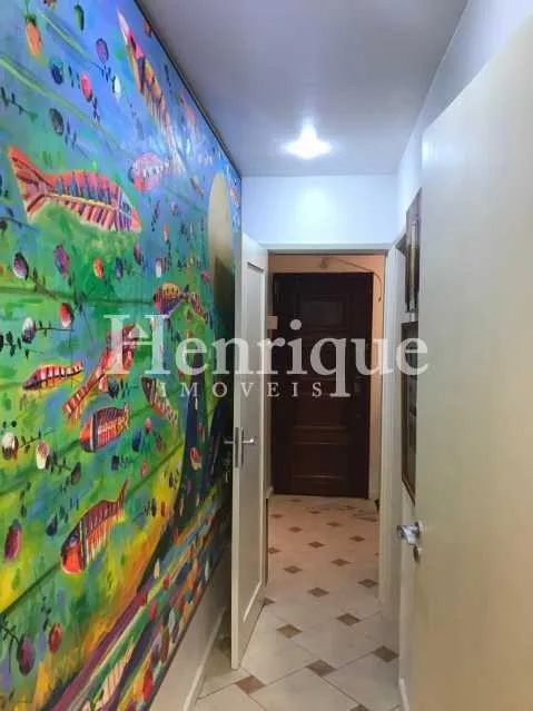 Loja : / Comercial / Cosme Velho