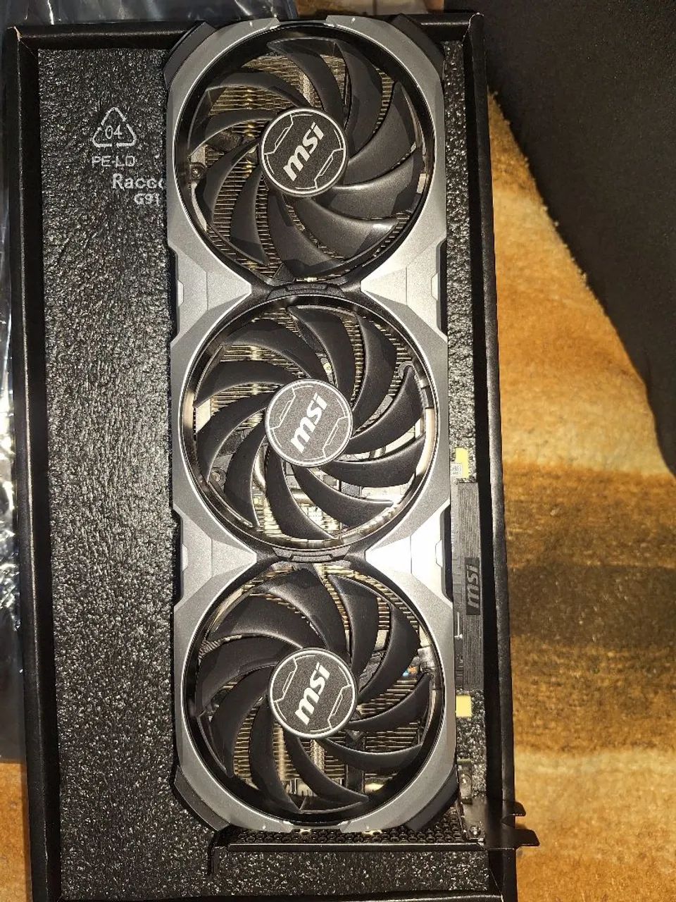 Duas Placas de Vídeo - AMD RX 6700xt e NVIDIA RTX 4060ti - Foto 4