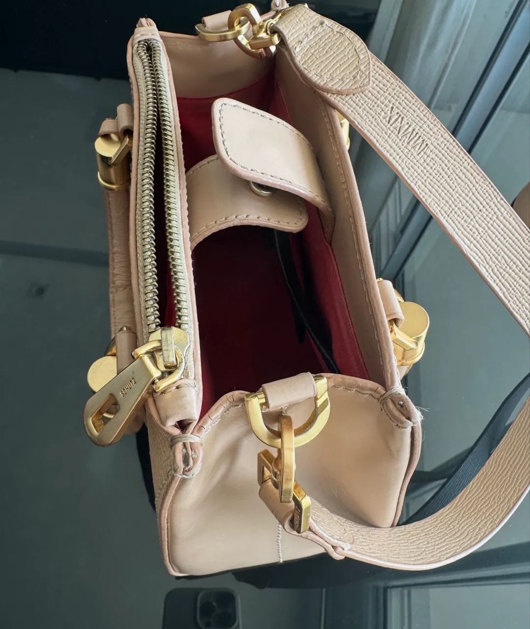 Bolsa Schutz Lorena Couro Original - Cor Nude média  - Foto 2