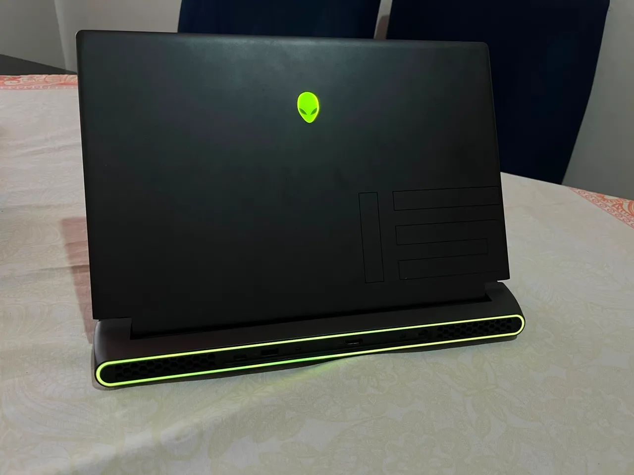 Notebook Alienware m15 R7 3070 - Foto 2