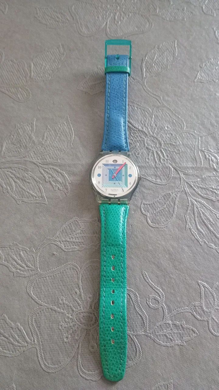 Relógio Swatch kagoroo.