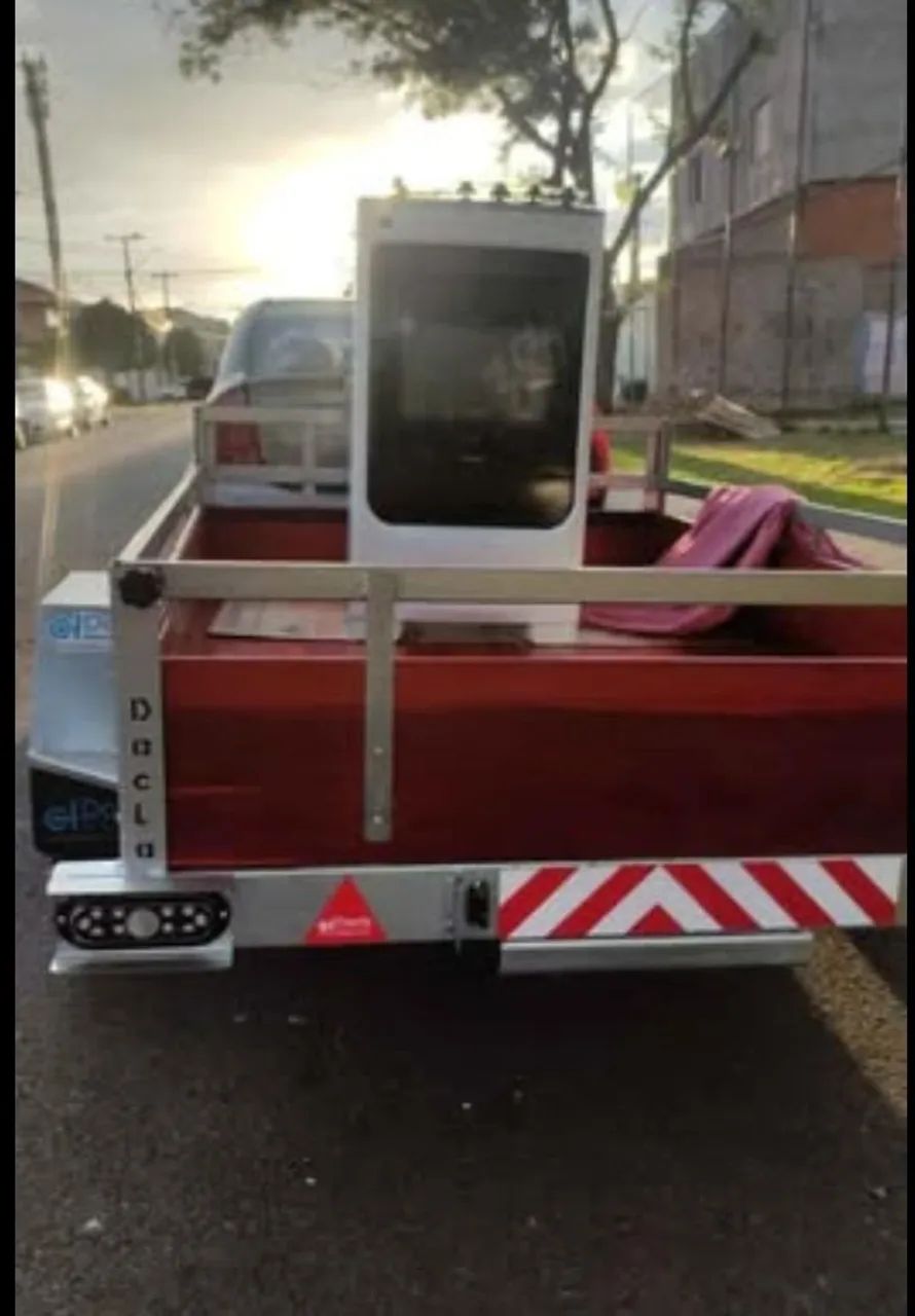 Vendo carretinha dacla tenho nota fiscal comprei na dacla barigui  - Foto 4