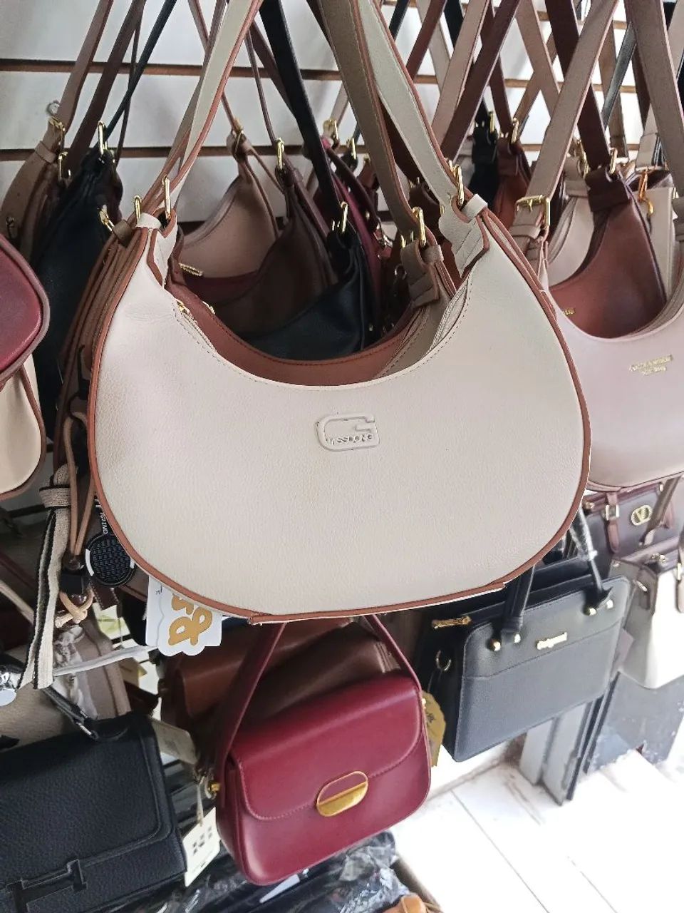 Vendo essa bolsa - Foto 2