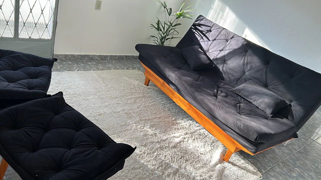 Sofá cama três lugares Leroy Merlin