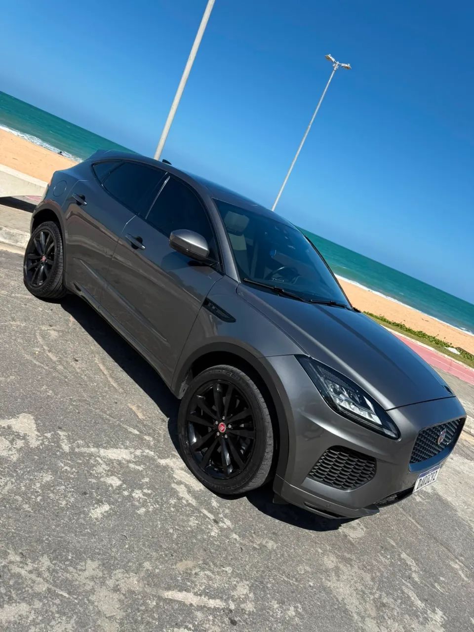 Jaguar E-Pace R-dynamic S 2.0 AWD 249cv Aut. 2020 - Foto 3