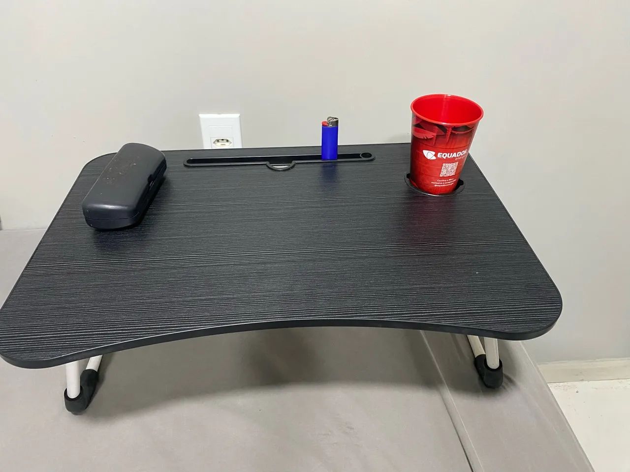 Mesa portátil a 60,00 - Foto 2