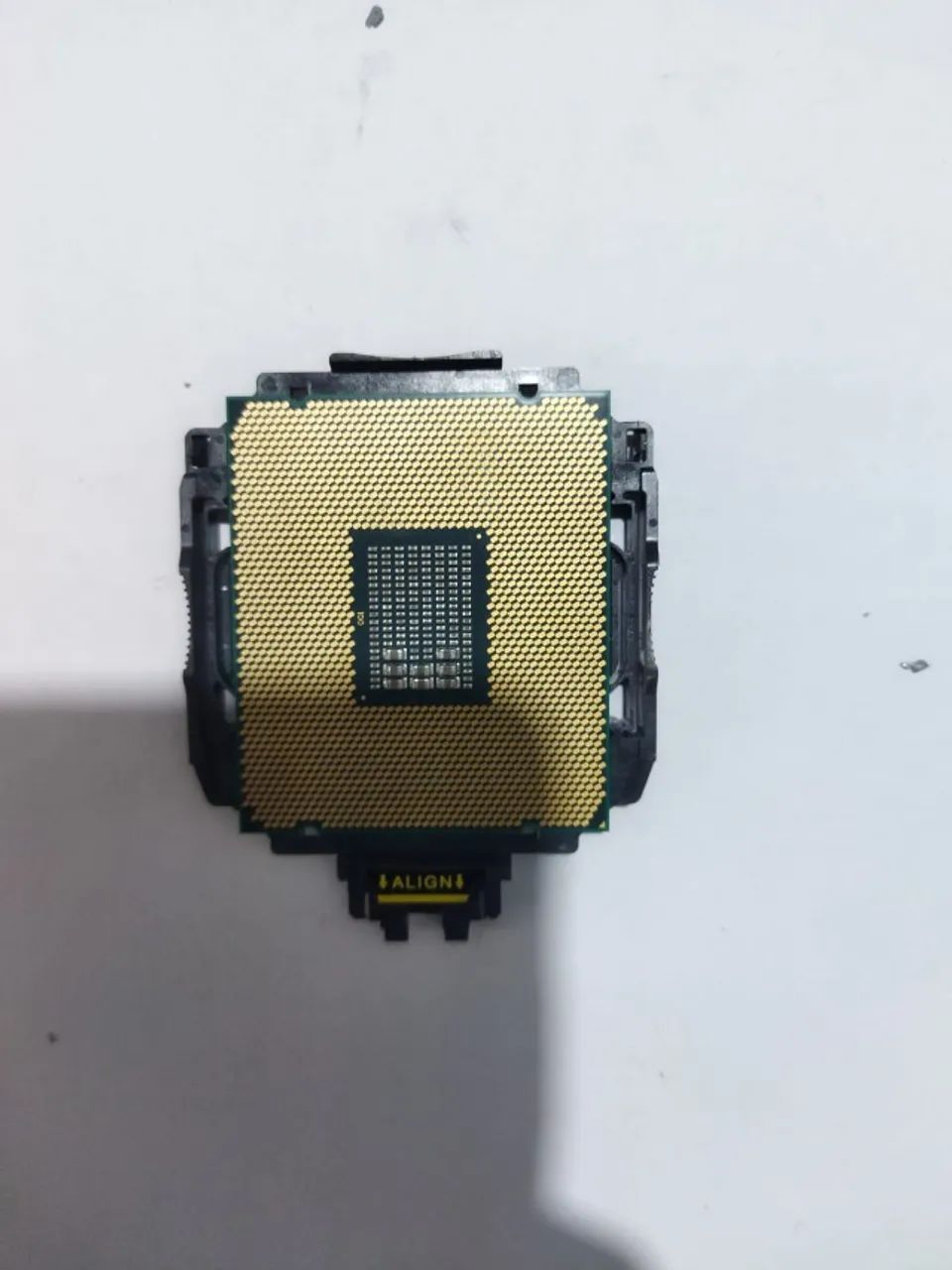 Processador Intel Xeon E5-2650 v4 - 12 Núcleos / 24 Threads - Foto 2