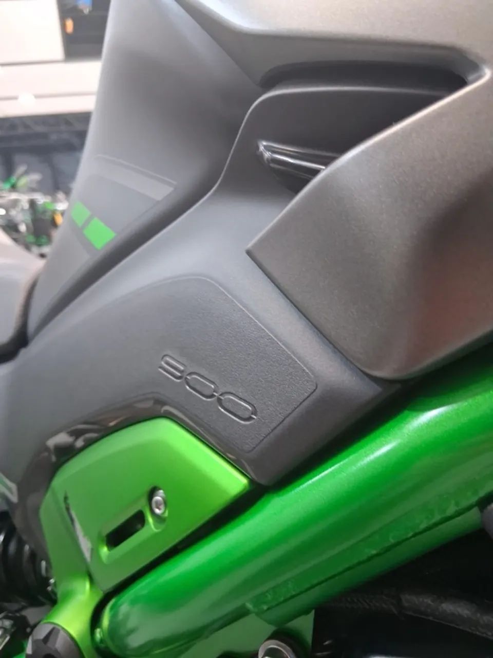 終了2 Kawasaki 900 2026 - 1485902396 | OLX