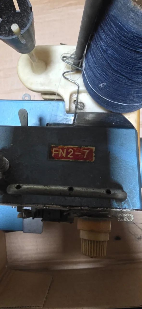 Máquina de costura Overlock portátil (Pequena) - Foto 2