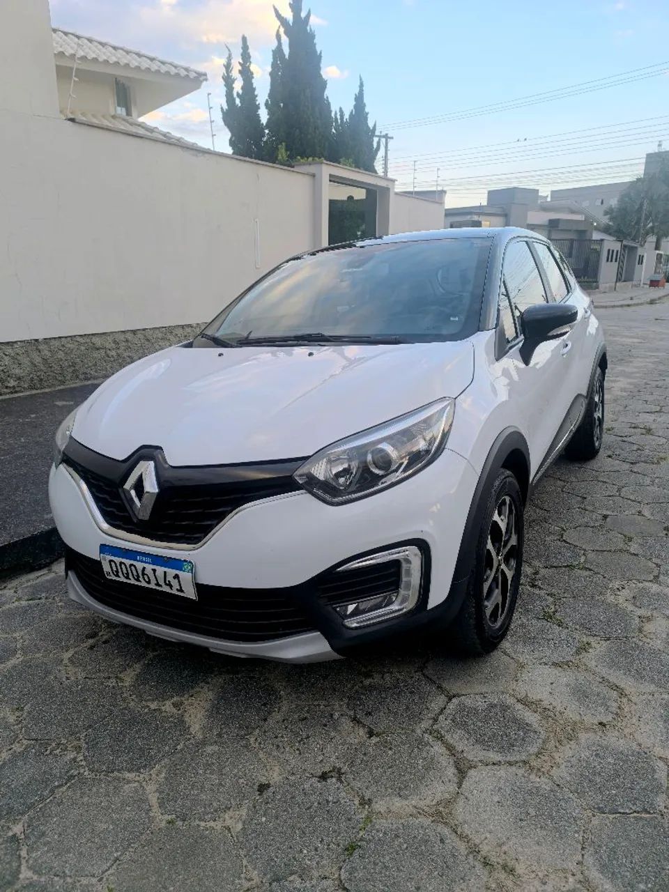 Renault Captur Intense 1.6 16V Flex 5P Aut. 2019 - Foto 2