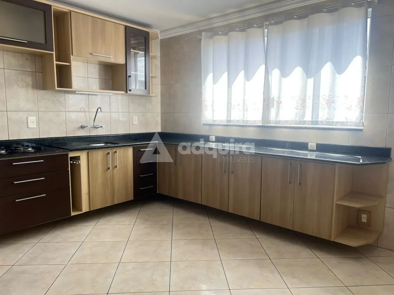 Triplex Semimobiliado no Bairro Órfãs - Foto 4