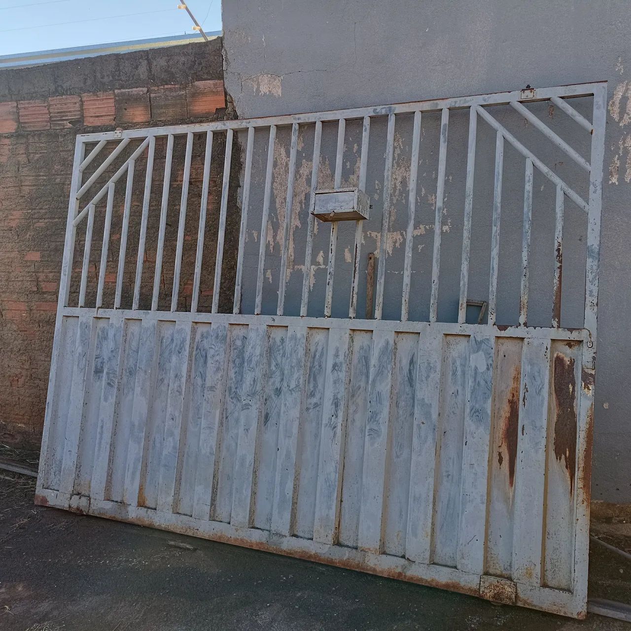 Vendo portão de ferro  - Foto 2