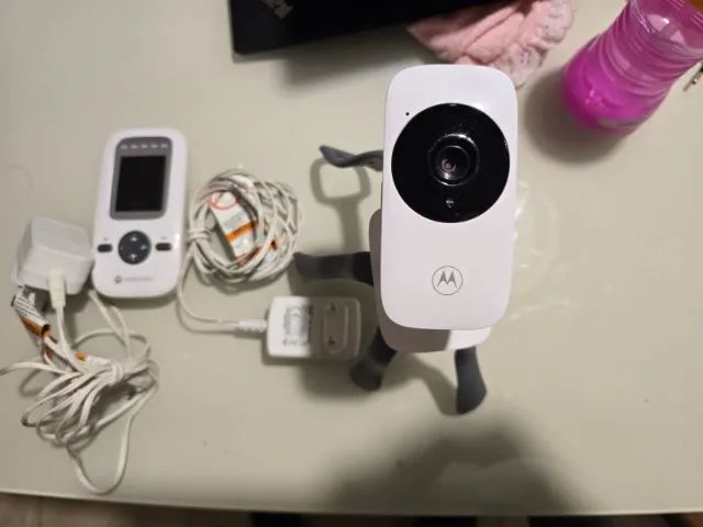 Babá Eletrônica Motorola com Vídeo e Visão Noturna - Excelente Estado