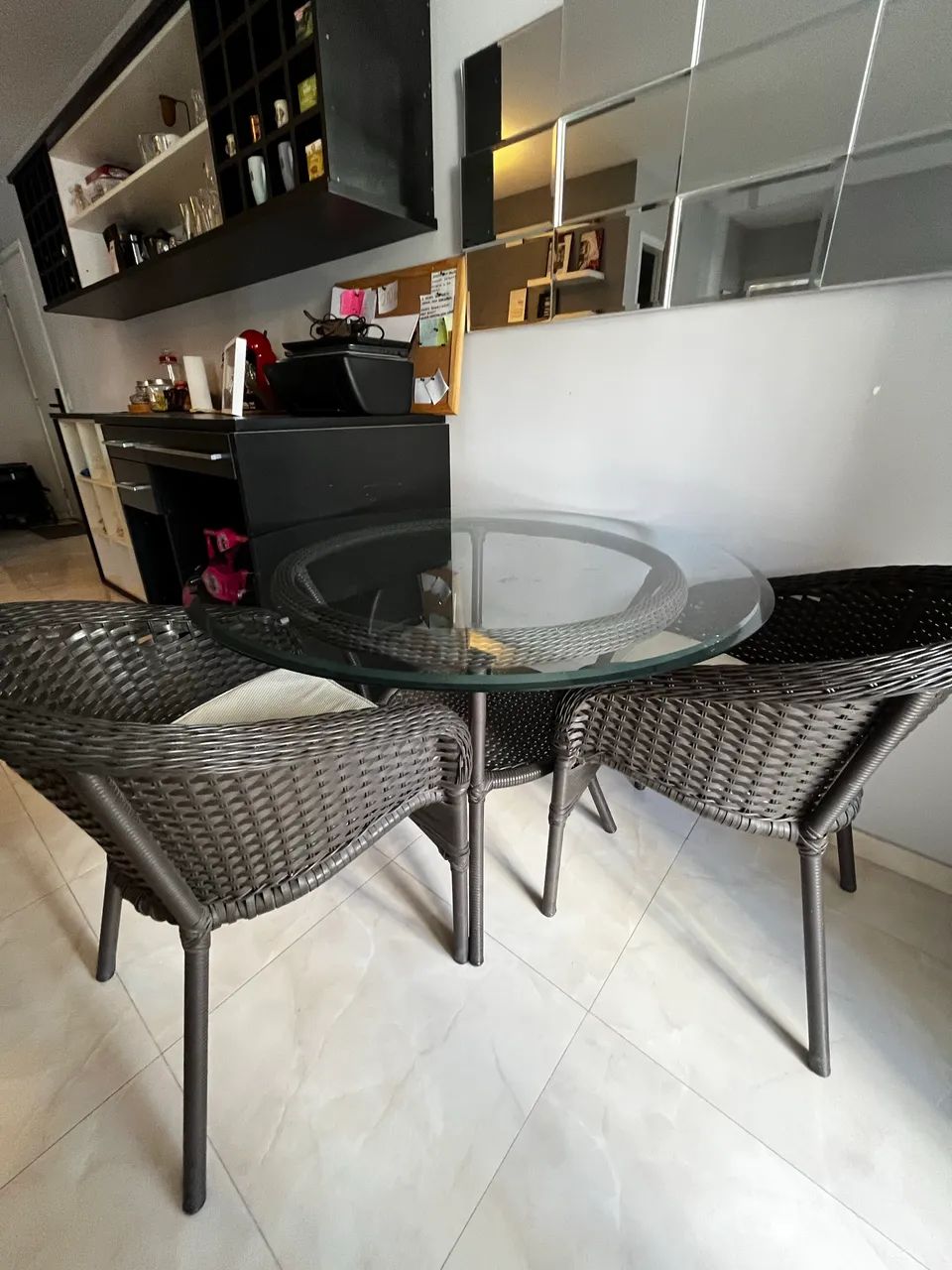 Conjunto mesa e cadeira para varanda piscina 