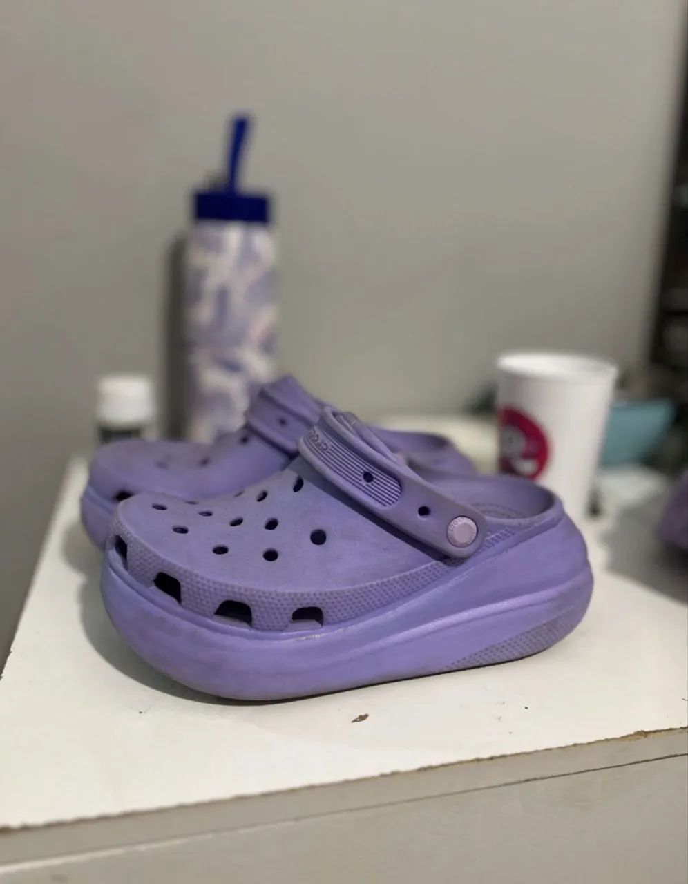crocs classic crush clog - Foto 2