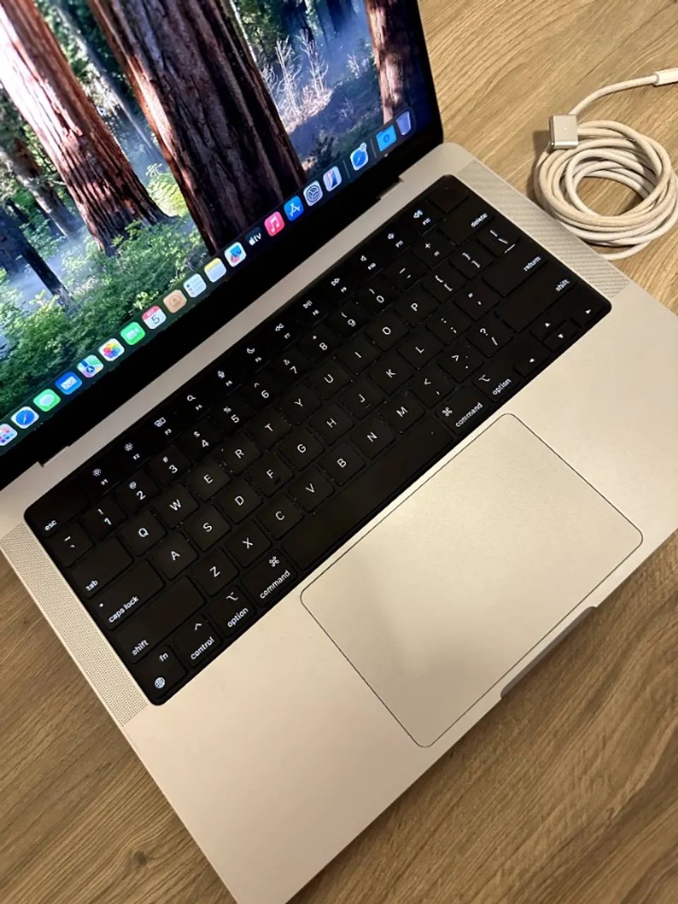 MacBook Pro 14 - M1 / 16GB RAM / 512GB SSD - Impecável - Notebooks