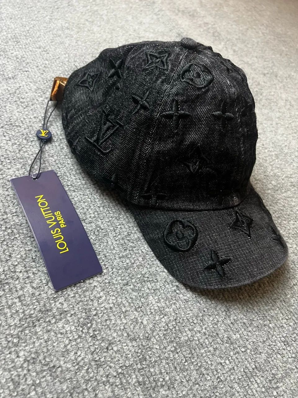 Boné Louis Vuitton Monogram Preto - Foto 3