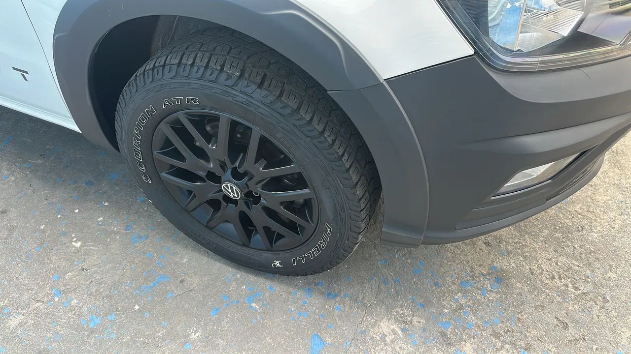 Volkswagen Saveiro Robust 1.6 Total Flex 8V 2017 - Foto 4