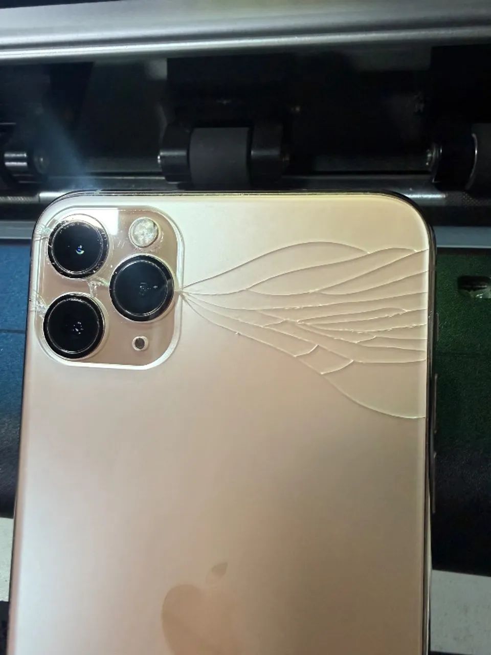 iPhone 11 Pro Max 256 gigas  - Foto 5