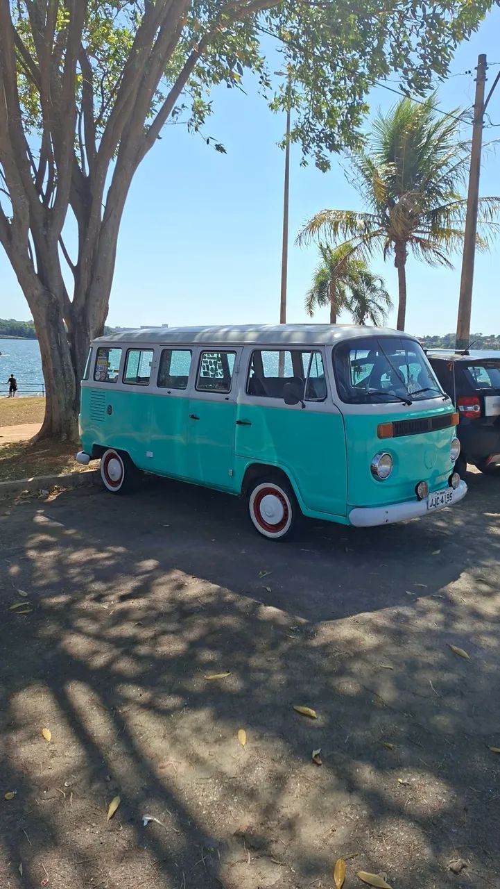 Volkswagen Kombi Standard/ Luxo/ Serie Prata 1995