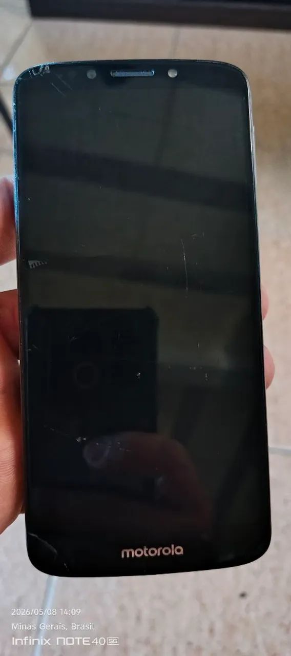 Motorola Moto E5 Quebrado mas Funcionando - Foto 3