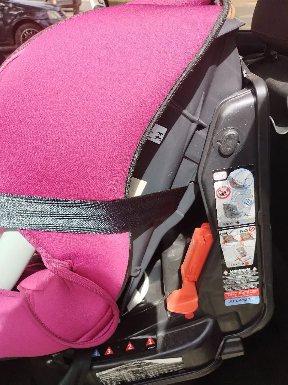 Cadeira de bebê de 0 a 18 kg sem ISOFIX  - Foto 2