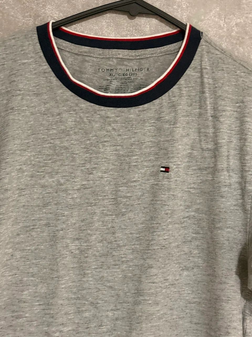 Camiseta Tommy Hilfiger  - Foto 3
