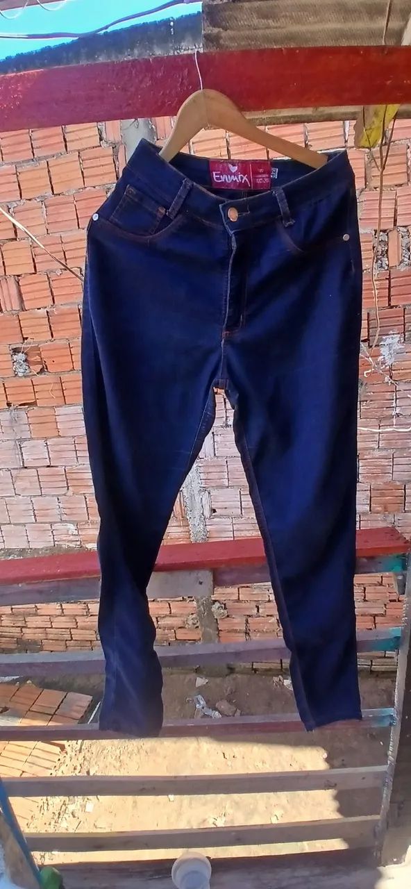 3 calcas feminina  por 20,00 