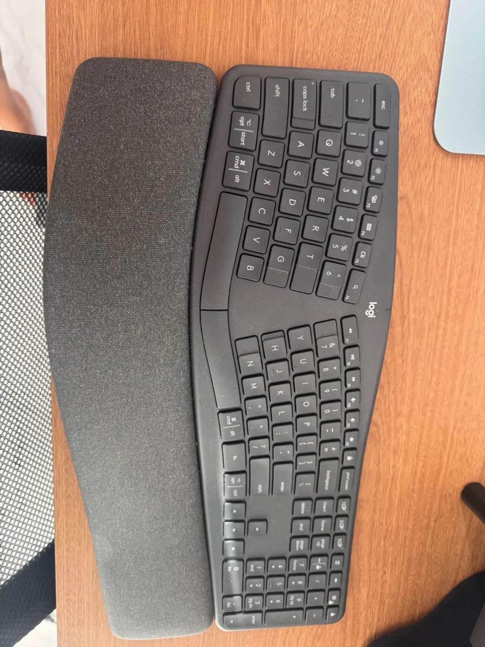 Teclado Logitech - Semi-Novo 