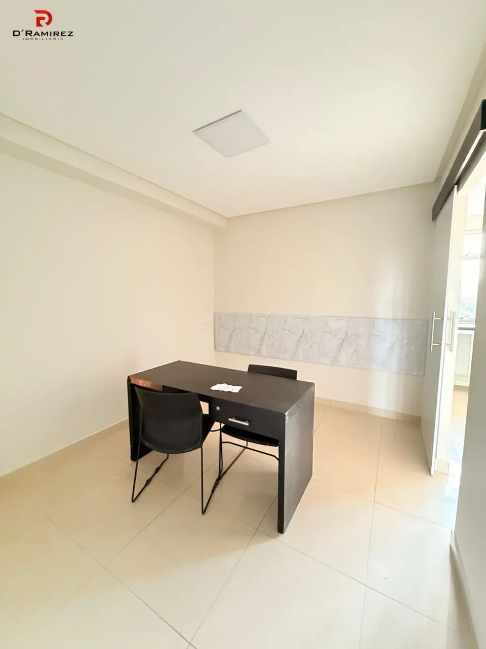 Alugo sala no Edifício Eneida no São Francisco com garagem rotativa - Foto 4