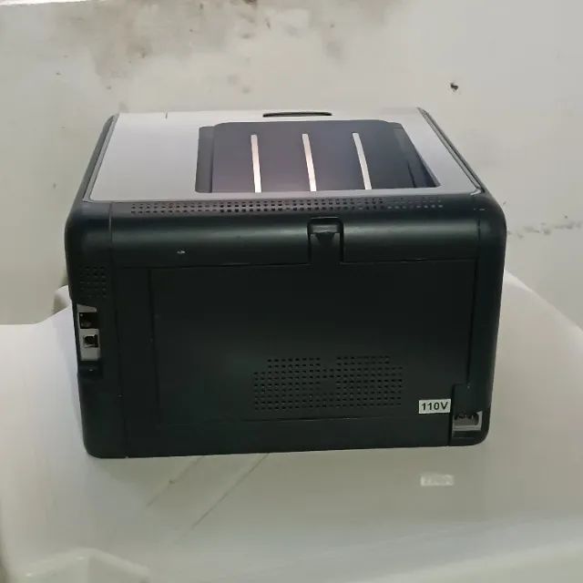 Impressora HP Color LaserJet - Foto 5
