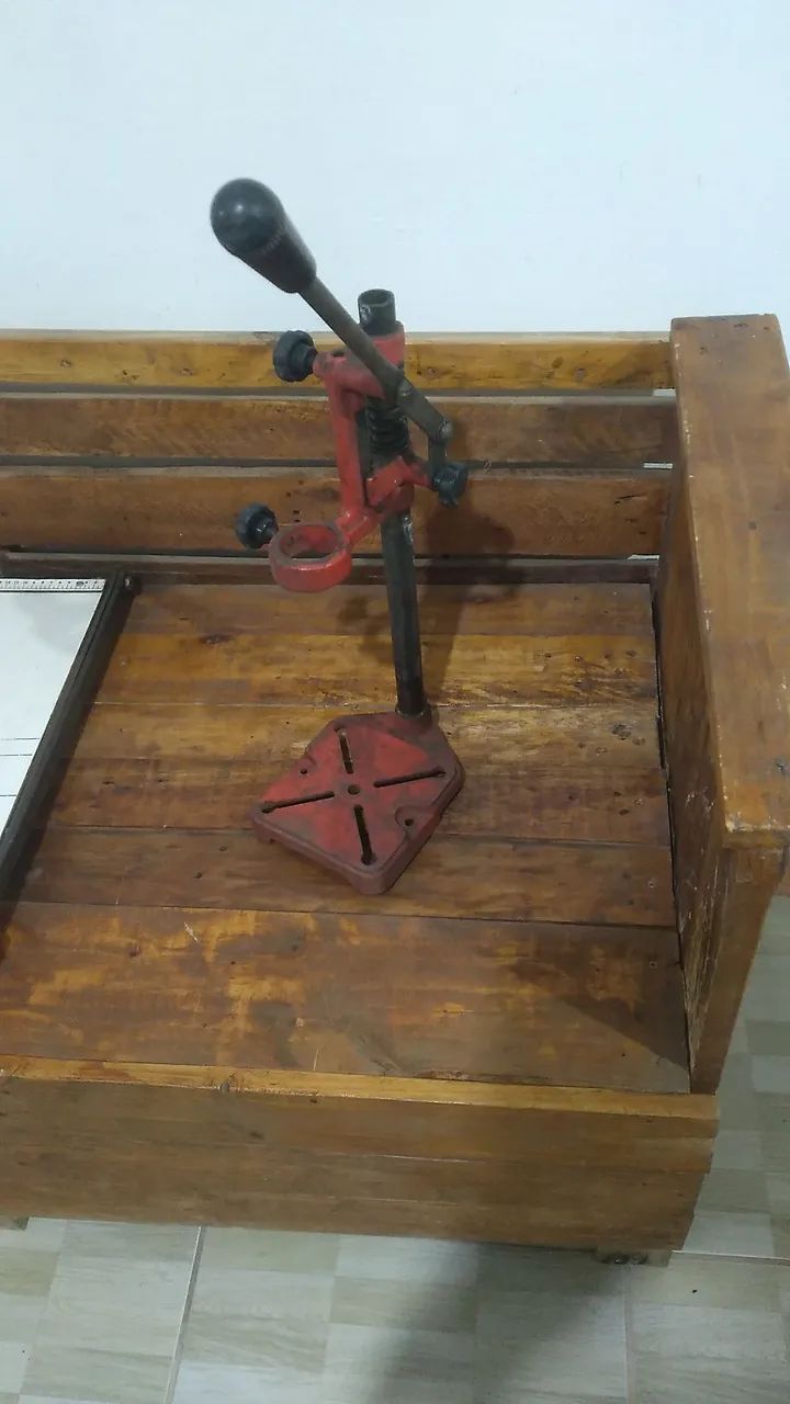 Suporte de bancada para furadeira