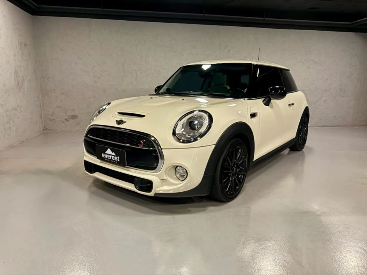 Mini Cooper S 2.0 Turbo 16V 3P Aut. 2015
