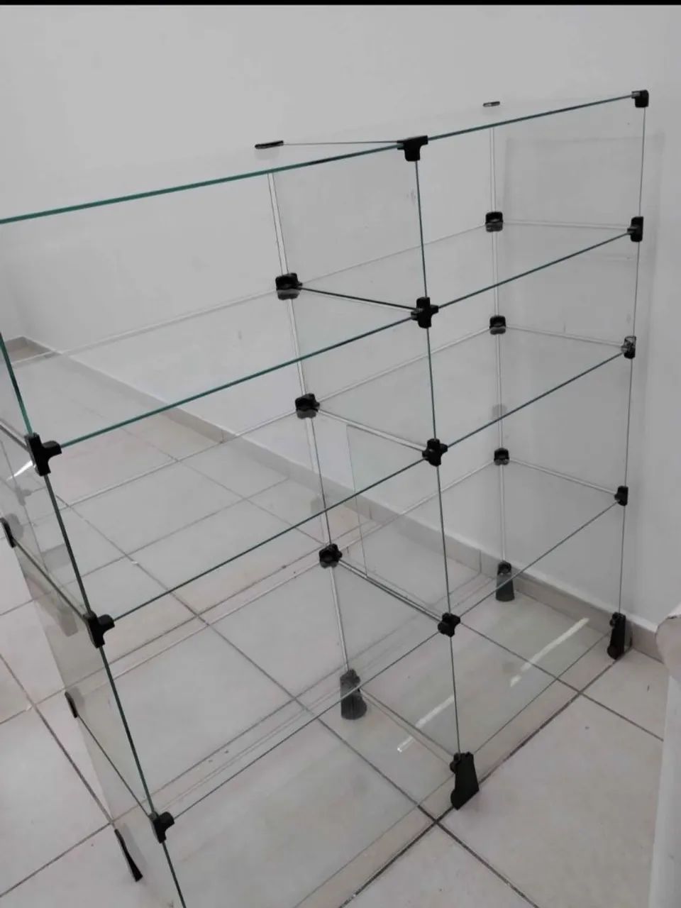 Balcão de Vidro para loja 8 Espaços. - Foto 3