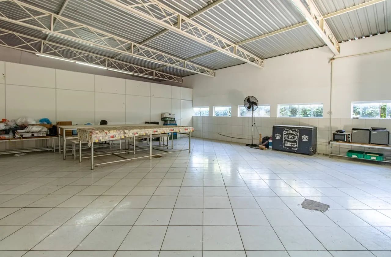 Galpão na Rua Rumaica, 76  600 m² - Foto 4
