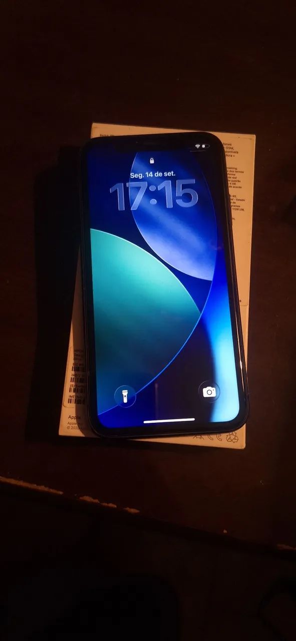 Iphone 11 64 GB usado - Foto 2