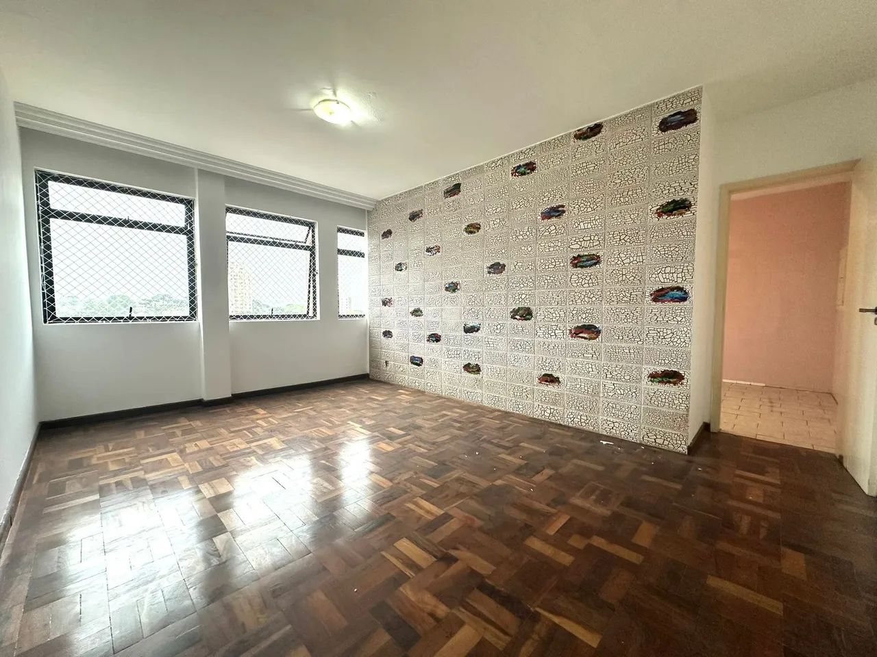 Apartamento de 85m² com 2 quartos no Centro Cívico