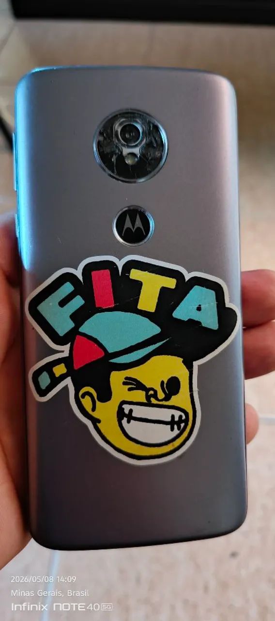 Motorola Moto E5 Quebrado mas Funcionando - Foto 2