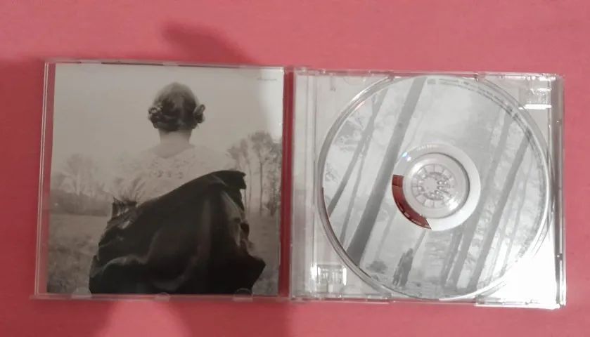 Cd Folklore Taylor Swift - CDs, DVDs etc - Jardim Florença