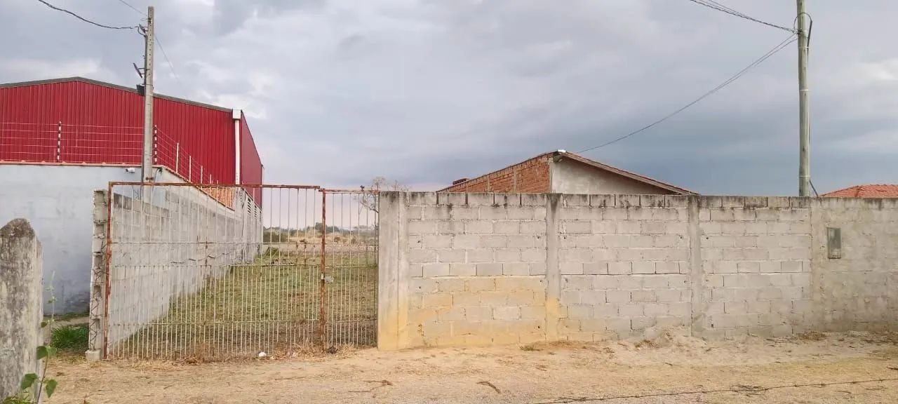 Foto - Tremembé - Aterrado