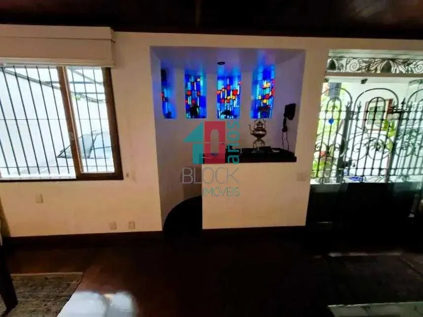 Urca | Casa 5 quartos, sendo 1 suite - Foto 3